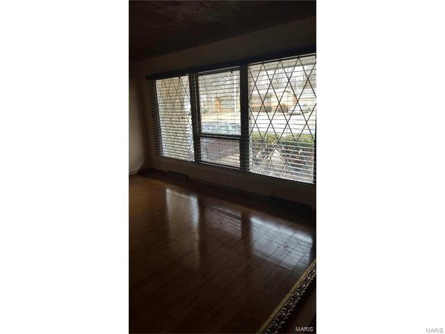 Homes for sale in Saint Louis, MO | 9637 Perch Dr, Saint Louis, MO 63136 | MLS# MIS17042050