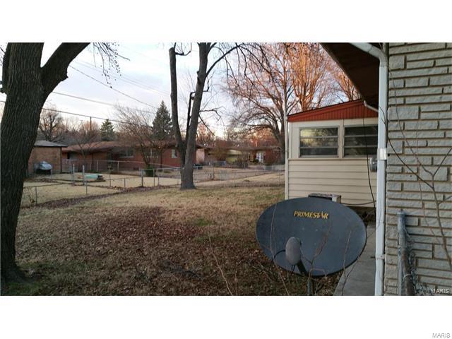 Homes for sale in Saint Louis, MO | 9637 Perch Dr, Saint Louis, MO 63136 | MLS# MIS17042050