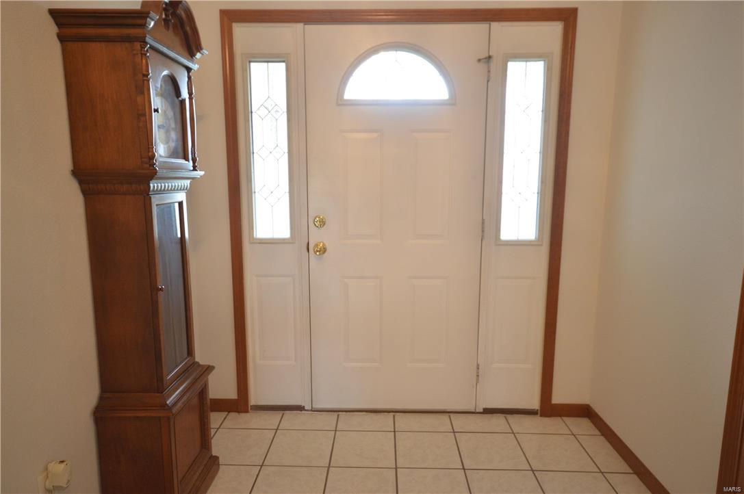 Homes for sale in Waterloo, IL | 722 Ridge Rd, Waterloo, IL 62298 | MLS# MIS17048725