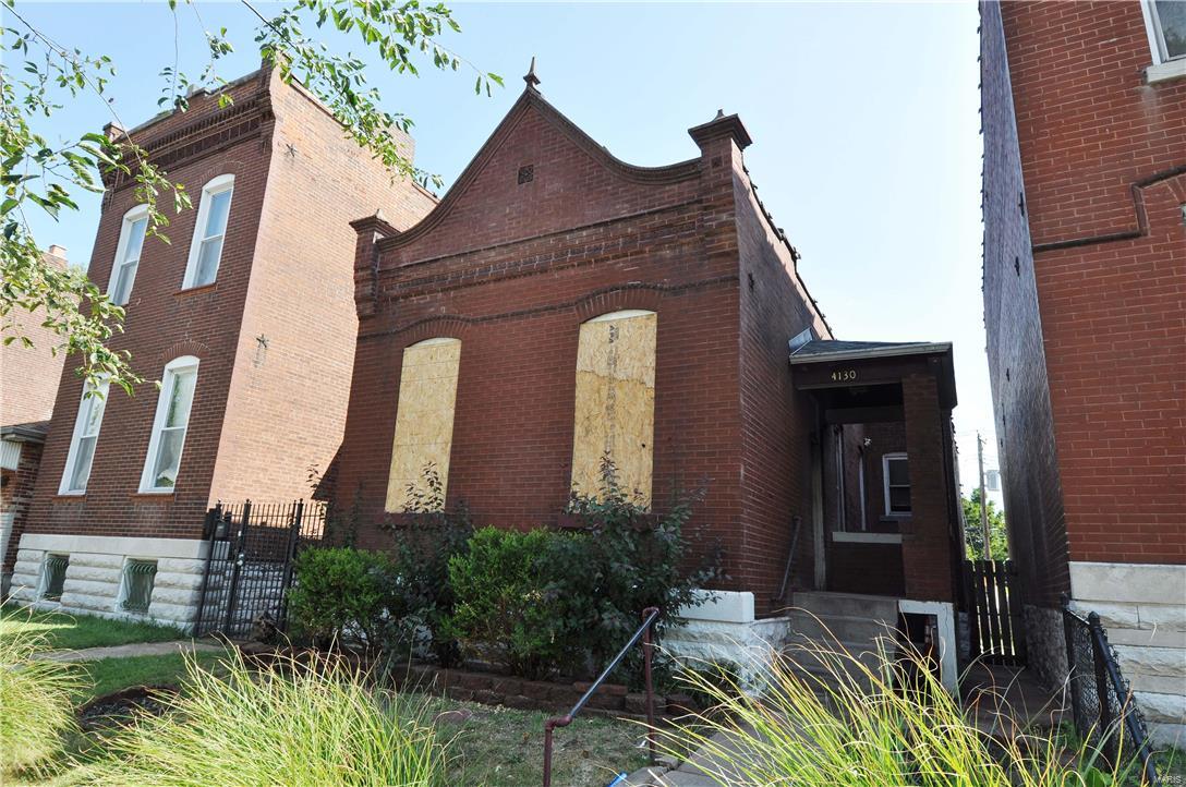 Homes for sale in Saint Louis, MO | 4130 Oregon Ave, Saint Louis, MO 63118 | MLS# MIS17074919