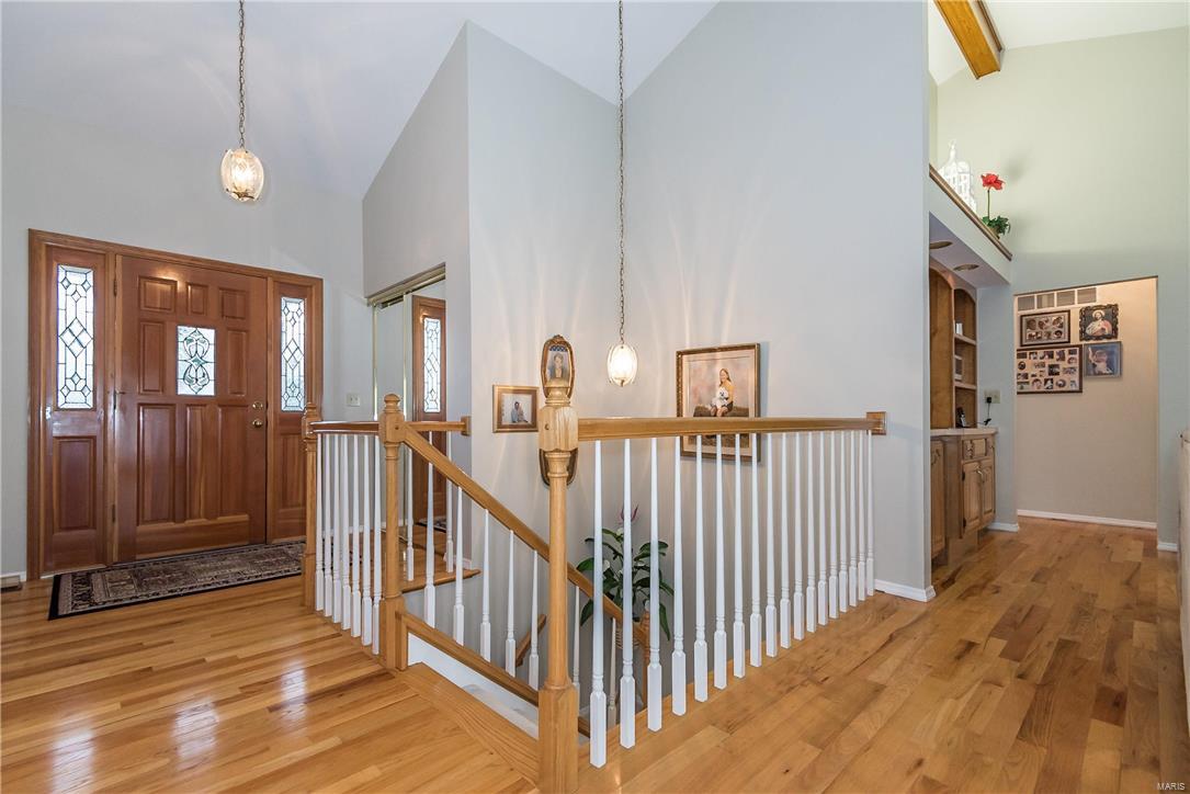 Homes for sale in Saint Charles, MO | 323 Wildberry Ln, Saint Charles, MO 63304 | MLS# MIS17086674