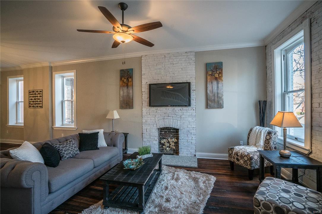 Homes for sale in Saint Louis, MO | 2207 Indiana Ave, Saint Louis, MO 63104 | MLS# MIS18008177