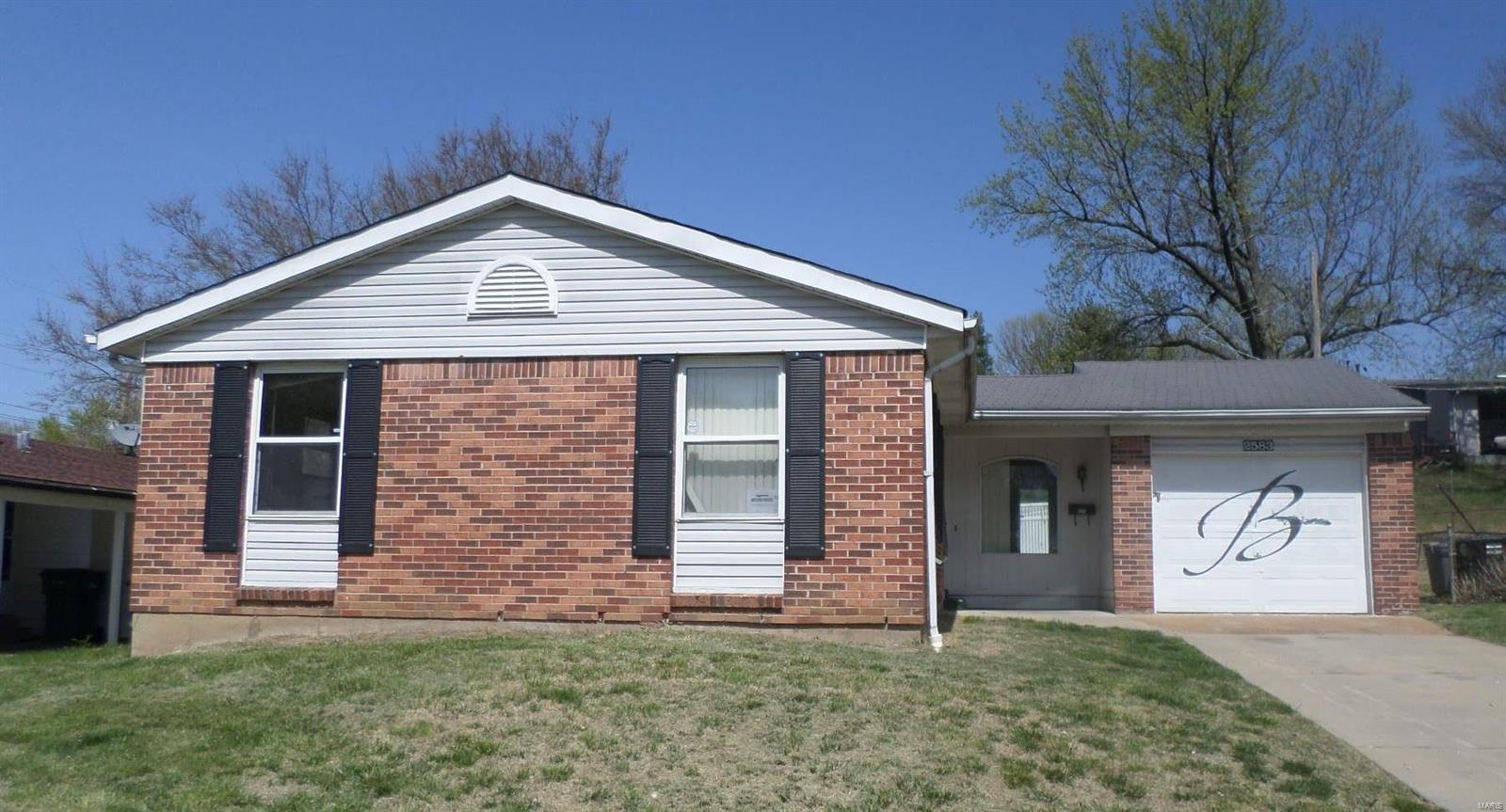 1st image of 2583 Robley Dr, Saint Louis, MO 63136 | MLS# MIS18037022