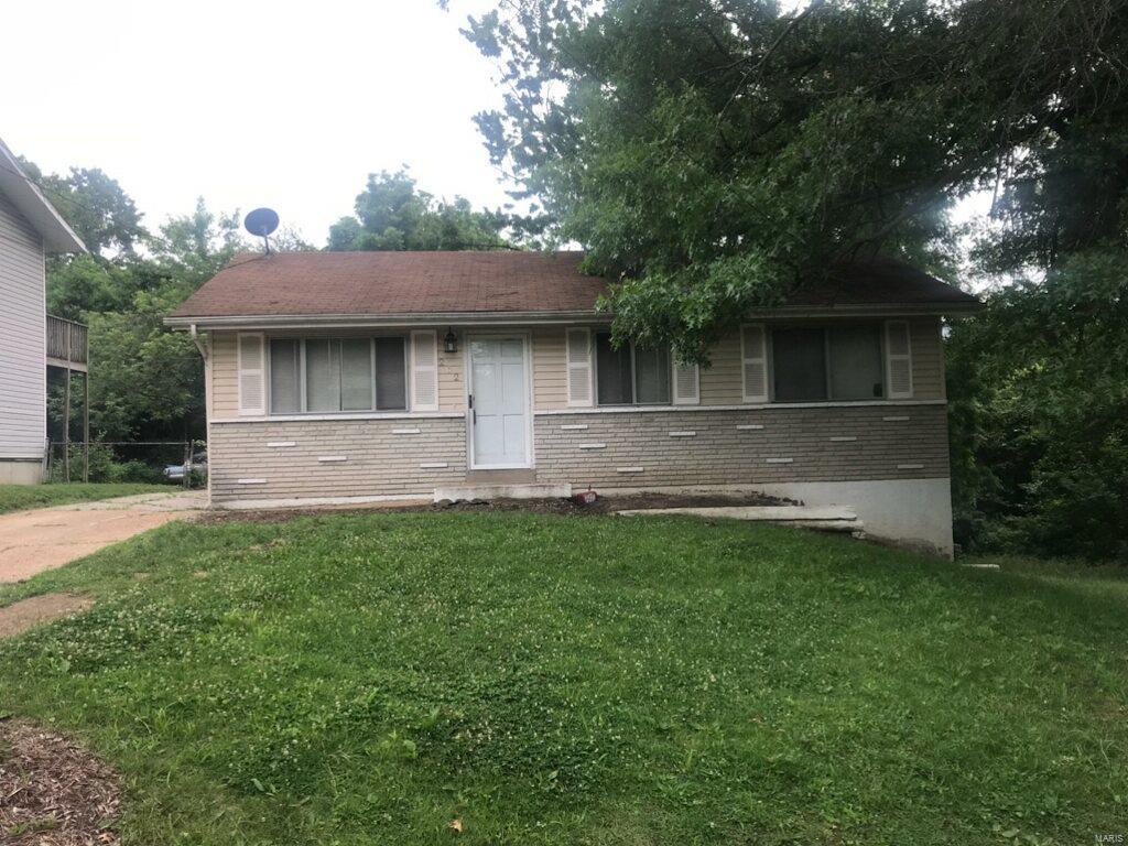 Homes for sale in Saint Louis, MO | 262 Coburg Dr, Saint Louis, MO 63137 | MLS# MIS18045513