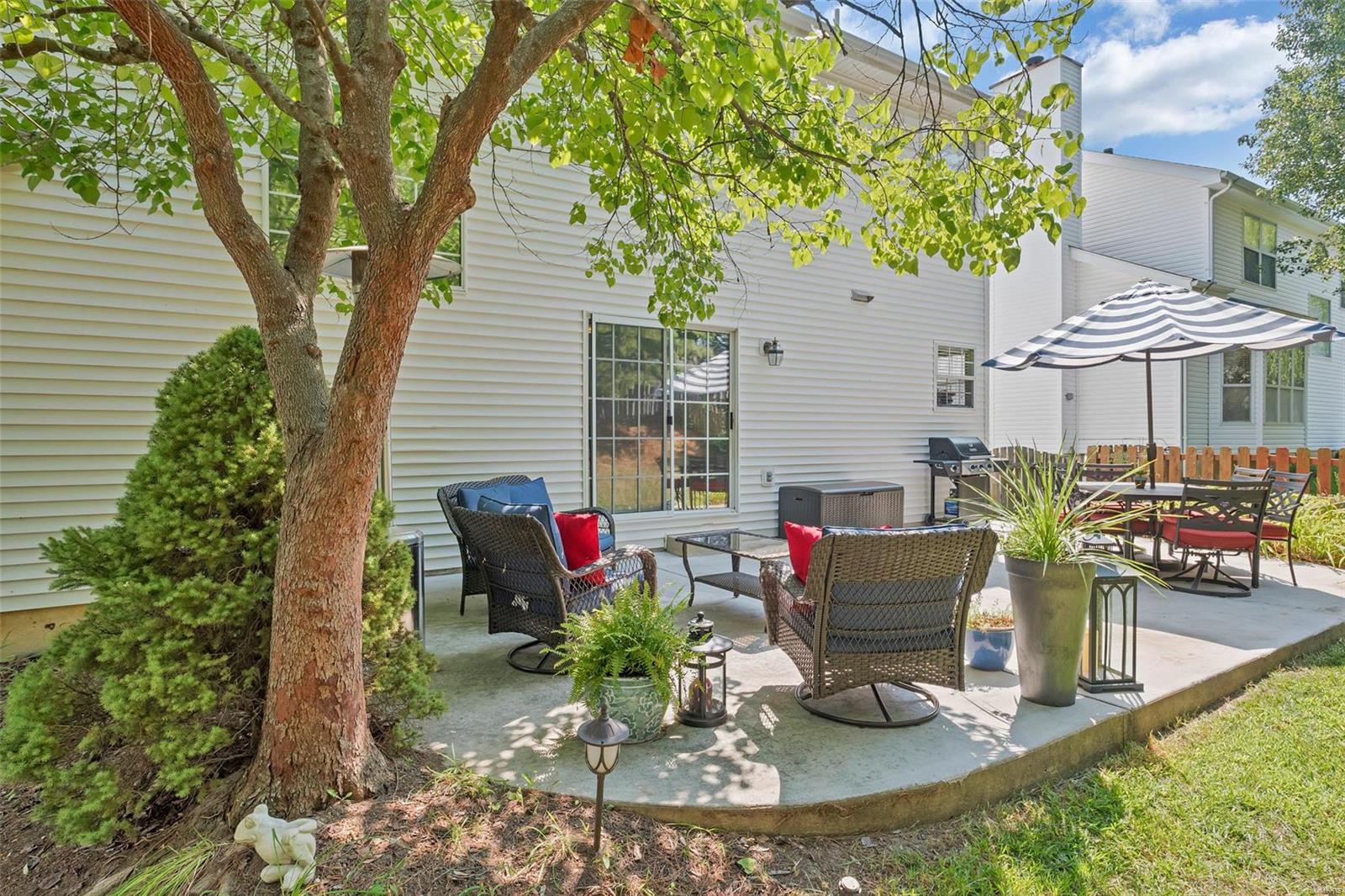 Homes for sale in Saint Charles, MO | 1317 Auburn Hills Dr, Saint Charles, MO 63304 | MLS# MIS18050221