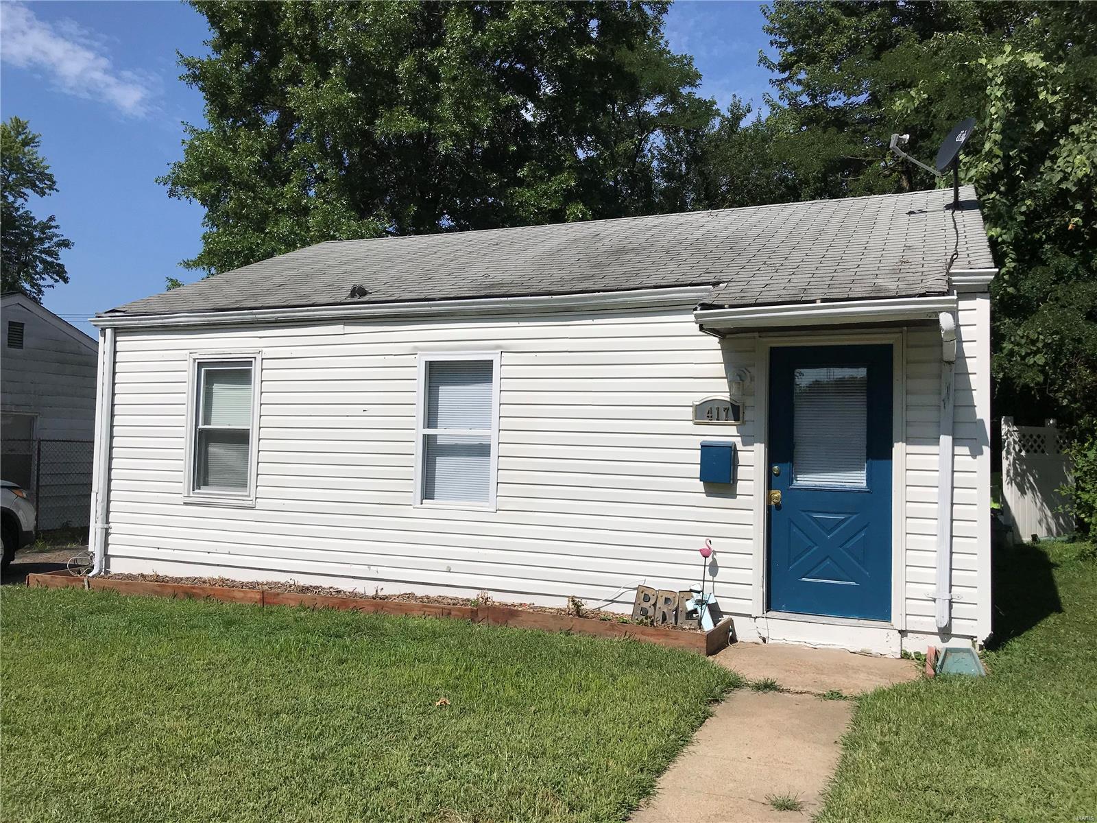 Homes for sale in Saint Louis, MO | 417 Mueller Ave, Saint Louis, MO 63135 | MLS# MIS18061282