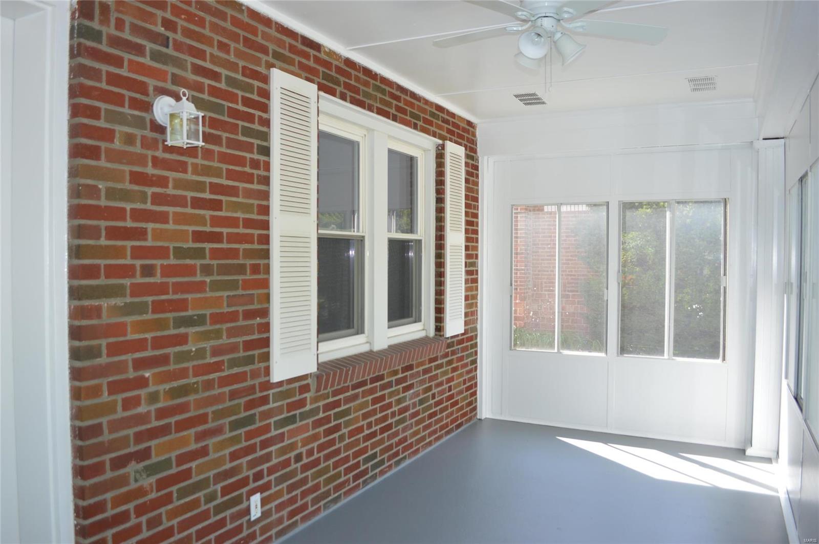 Homes for sale in Saint Louis, MO | 11624 Denny Rd, Saint Louis, MO 63126 | MLS# MIS18073466