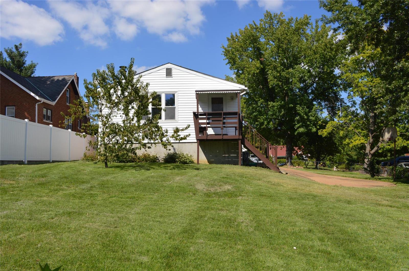 Homes for sale in Saint Louis, MO | 11624 Denny Rd, Saint Louis, MO 63126 | MLS# MIS18073466