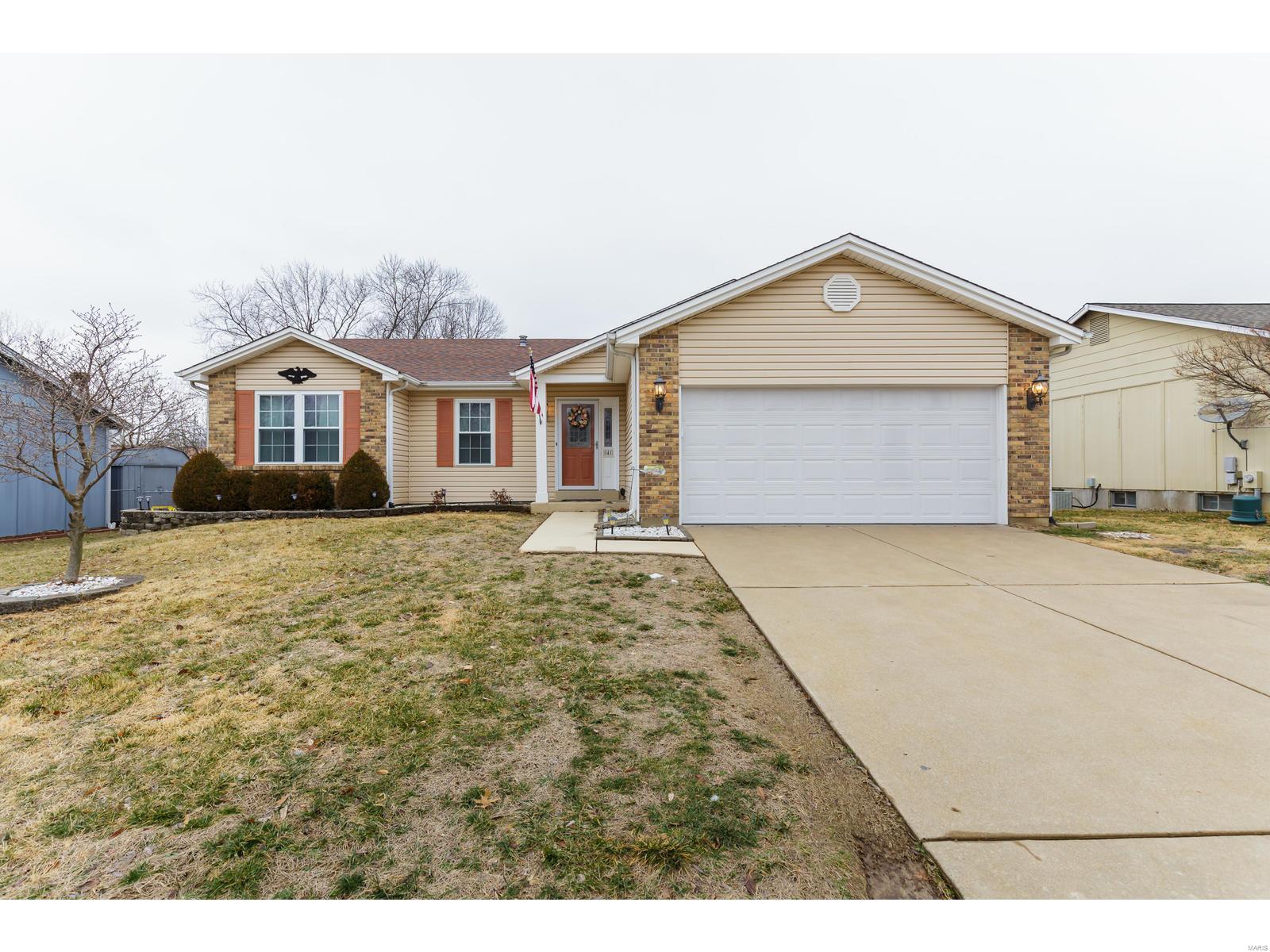 Homes for sale in Saint Peters, MO | 4 Cambourne Ct, Saint Peters, MO 63376 | MLS# MIS19004381