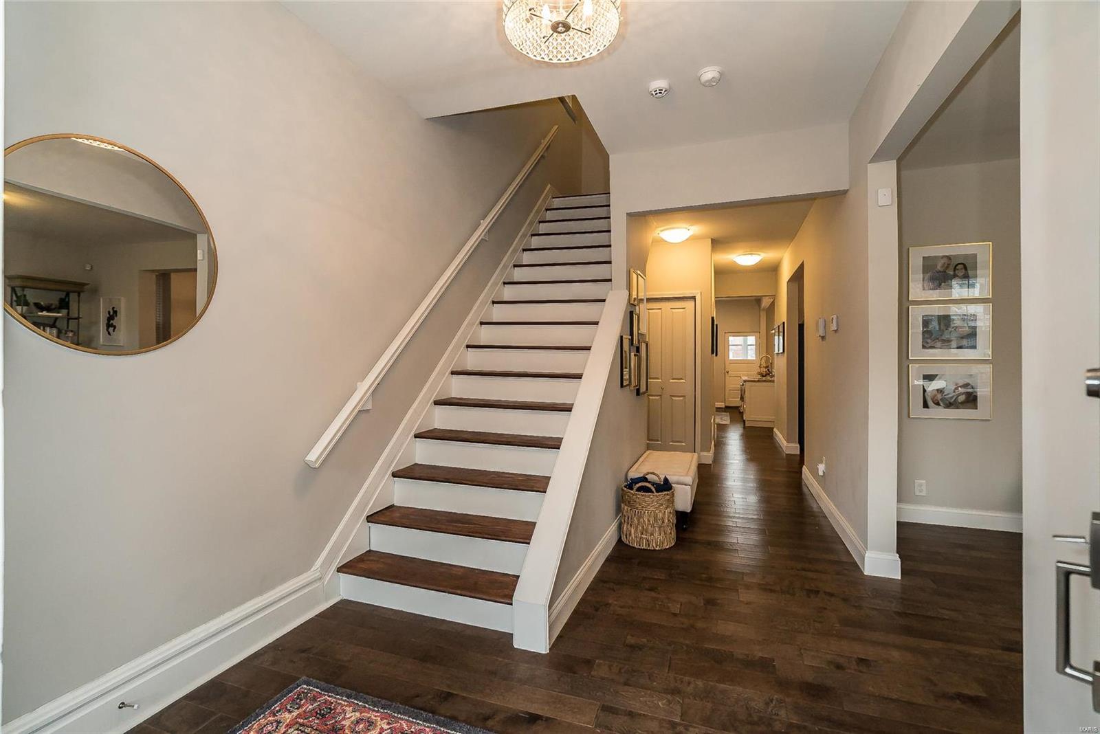 Homes for sale in Saint Louis, MO | 3865 Connecticut St, Saint Louis, MO 63116 | MLS# MIS19008459