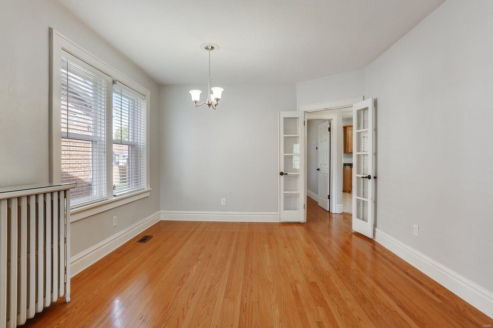 Homes for sale in Saint Louis, MO | 5705 Lisette Ave, Saint Louis, MO 63109 | MLS# MIS19036628