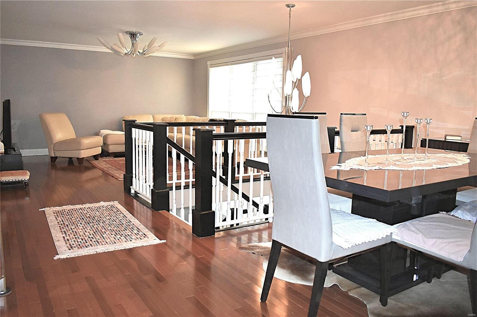 4th image of 4712 Tonga Dr, Saint Louis, MO 63128 | MLS# MIS19039826
