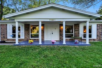 Homes for sale in Saint Louis, MO | 11901 Rosevalley Ln, Saint Louis, MO 63138 | MLS# MIS19059235