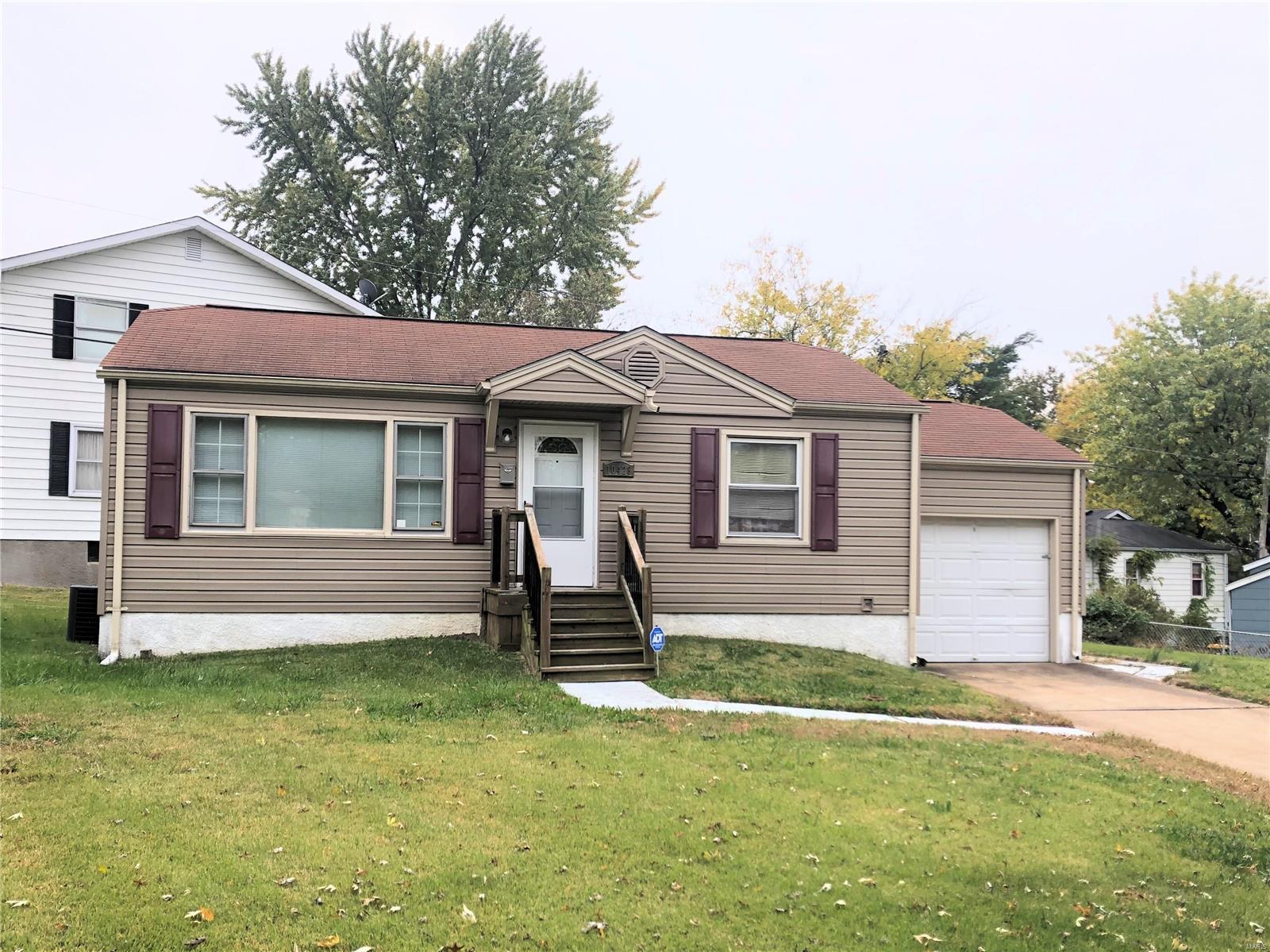 Homes for sale in Saint Louis, MO | 10428 Ashbrook Dr, Saint Louis, MO 63137 | MLS# MIS19079176