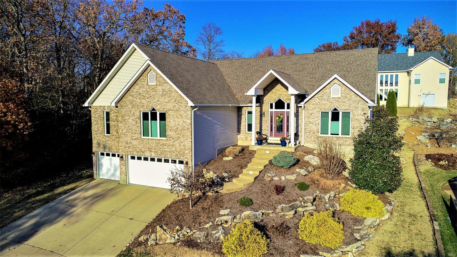 Homes for sale in Saint Louis, MO | 13222 Shady Green Dr, Saint Louis, MO 63128 | MLS# MIS19086826