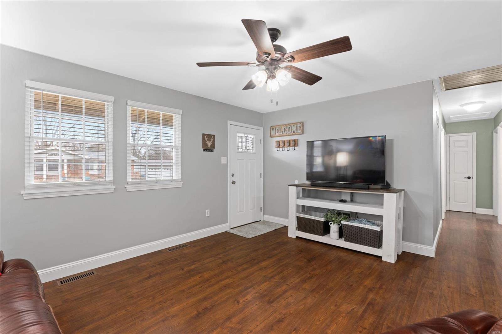 Homes for sale in Saint Charles, MO | 5 Cedar Ct, Saint Charles, MO 63301 | MLS# MIS20005820