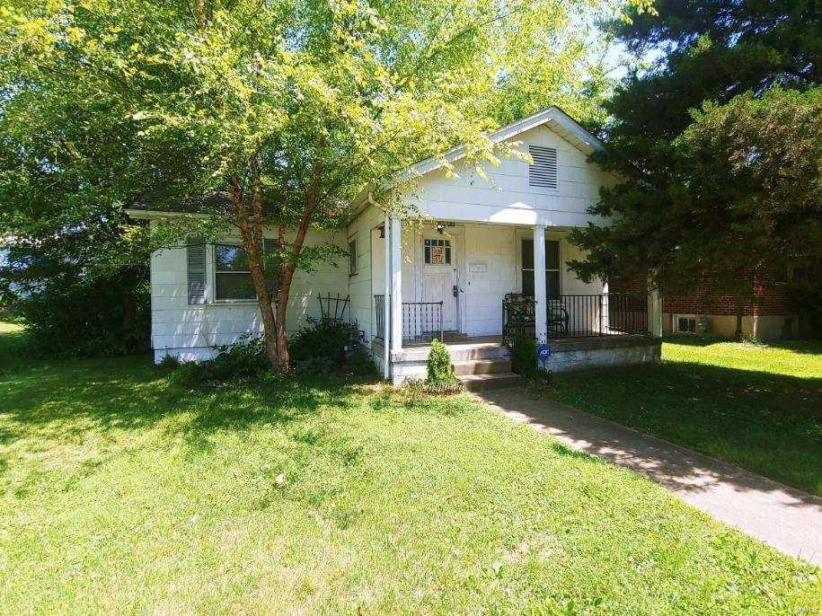 Homes for sale in Saint Louis, MO | 6935 Pernod Ave, Saint Louis, MO 63139 | MLS# MIS20026125