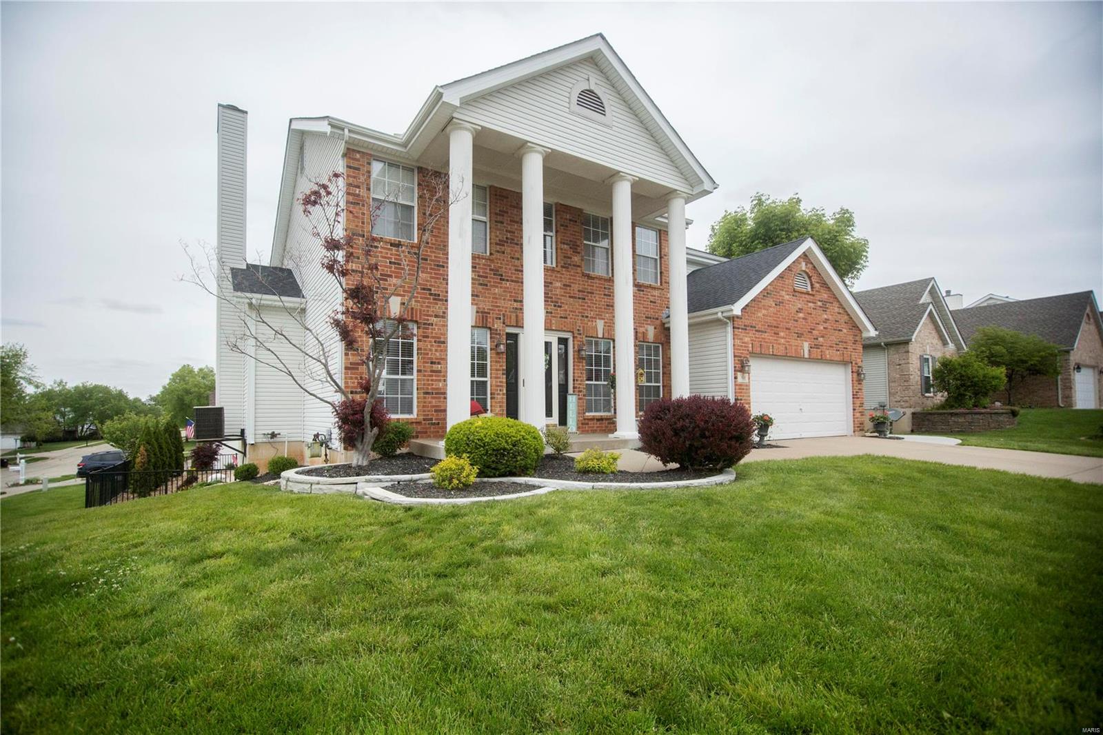 2nd image of 501 Oxborough Ct, Saint Peters, MO 63376 | MLS# MIS20031682