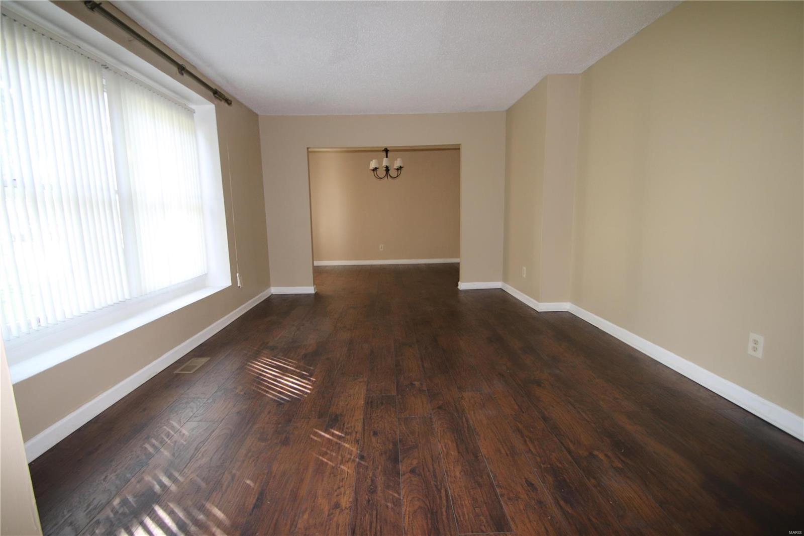 Homes for sale in Saint Peters, MO | 11 Atwater Dr, Saint Peters, MO 63376 | MLS# MIS20038519