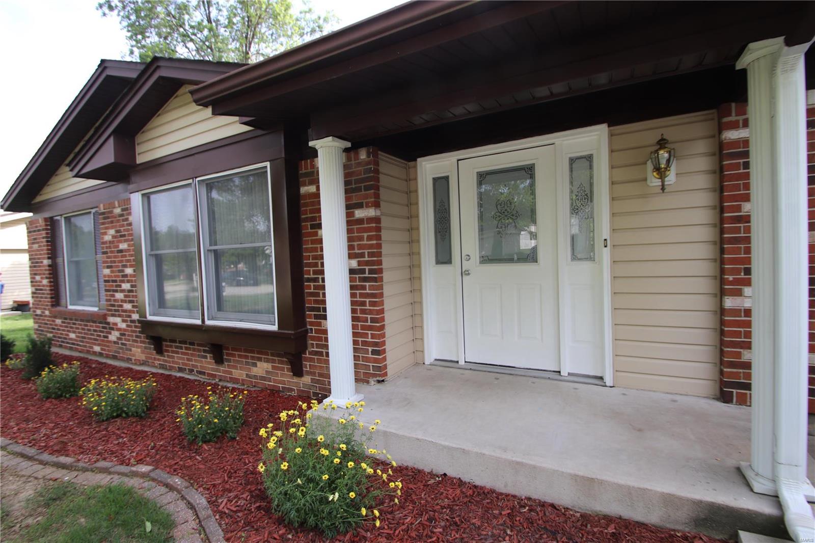 Homes for sale in Saint Peters, MO | 11 Atwater Dr, Saint Peters, MO 63376 | MLS# MIS20038519