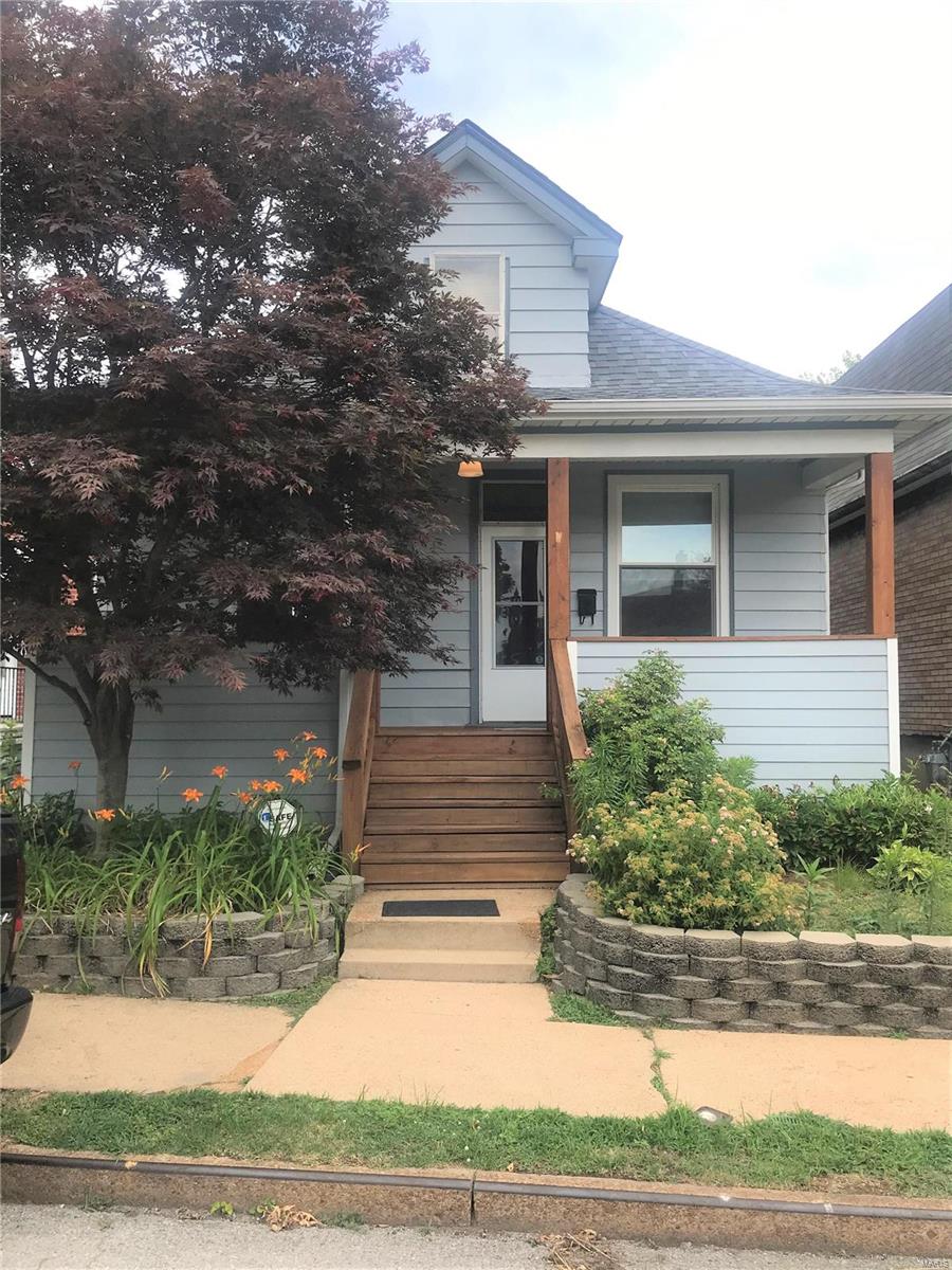 1st image of 4851 Sigel Ave, Saint Louis, MO 63116 | MLS# MIS20043252