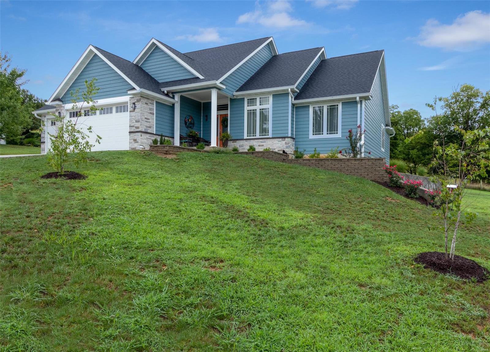 Homes for sale in Sainte Genevieve, MO | 13529 Lakewood Dr, Sainte Genevieve, MO 63670 | MLS# MIS20052347