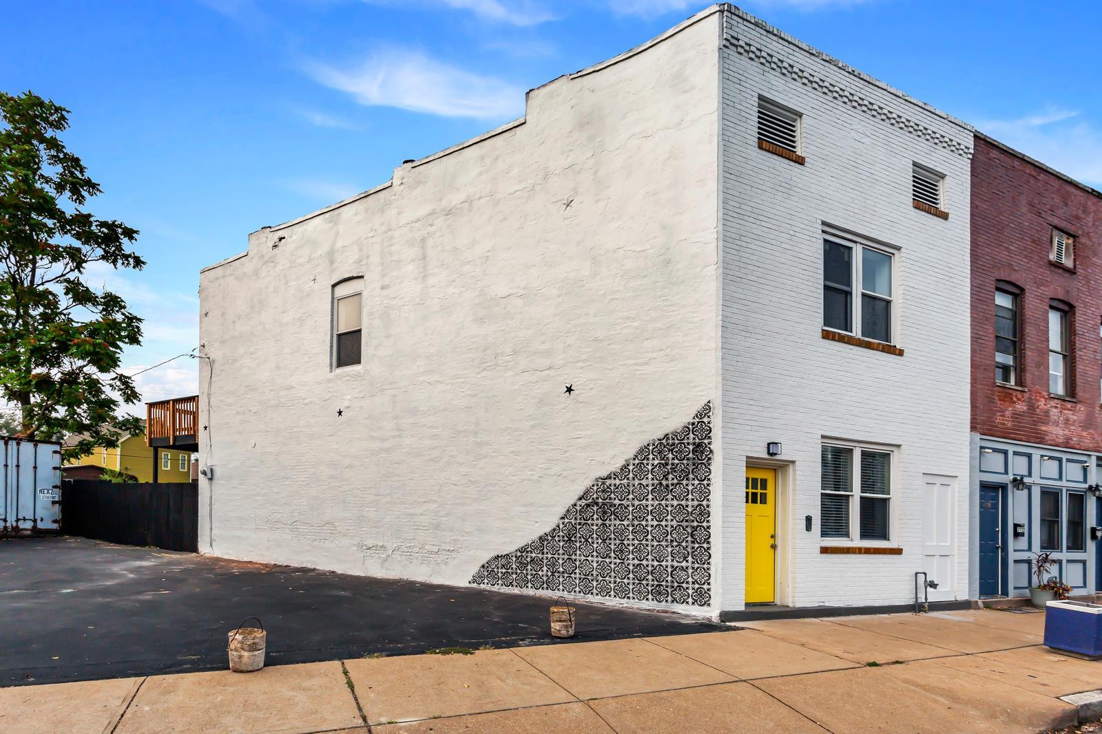 Homes for sale in Saint Louis, MO | 7725 Ivory Ave, Saint Louis, MO 63111 | MLS# MIS20066375