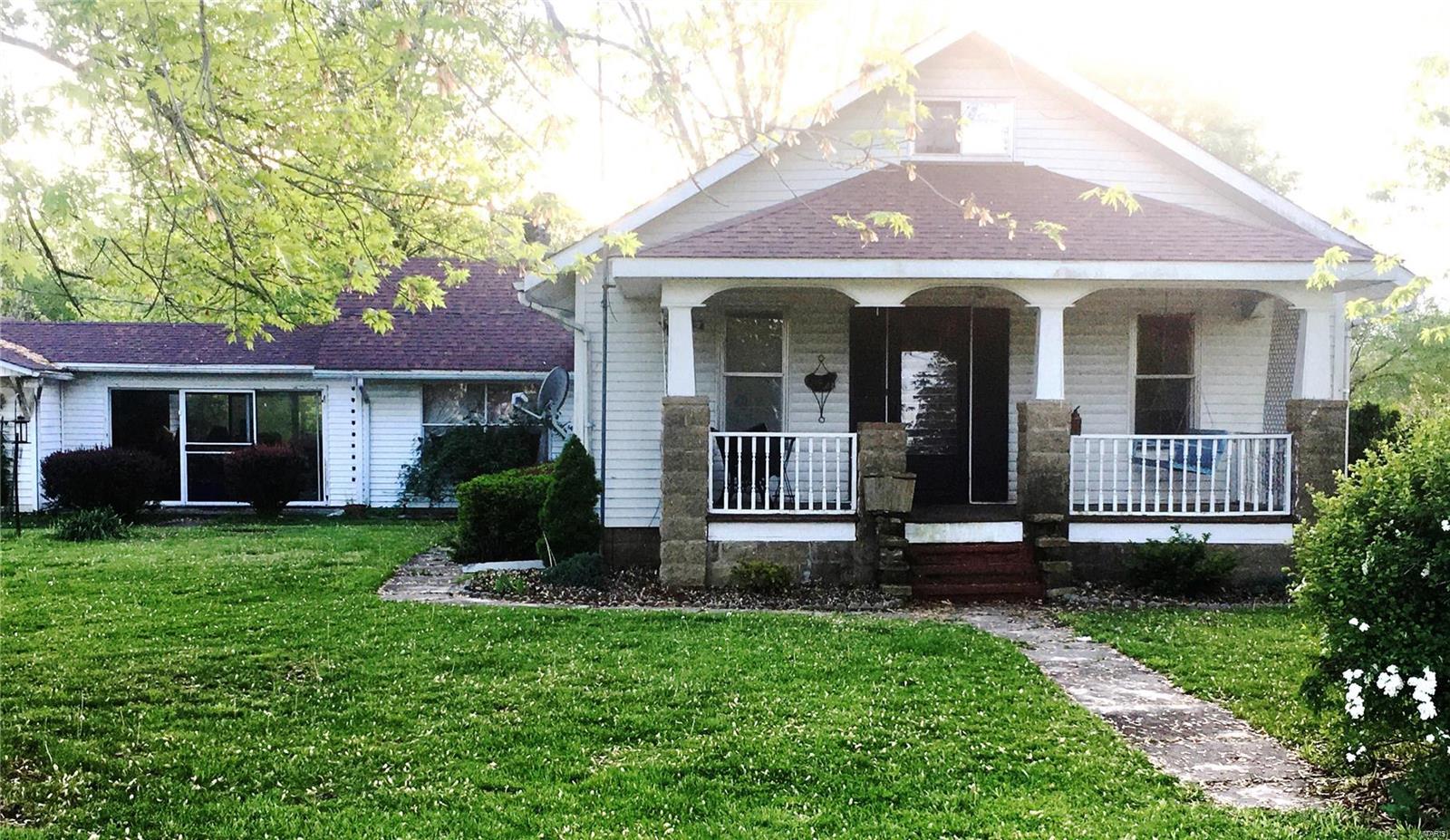 Homes for sale in Ramsey, IL | 2305 N 1025Th St, Ramsey, IL 62080 | MLS# MIS21024826