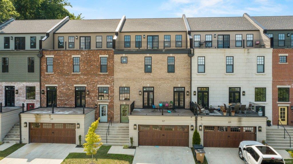 Homes for sale in Cape Girardeau, MO | 327 N Main St, Cape Girardeau, MO 63701 | MLS# MIS21047865