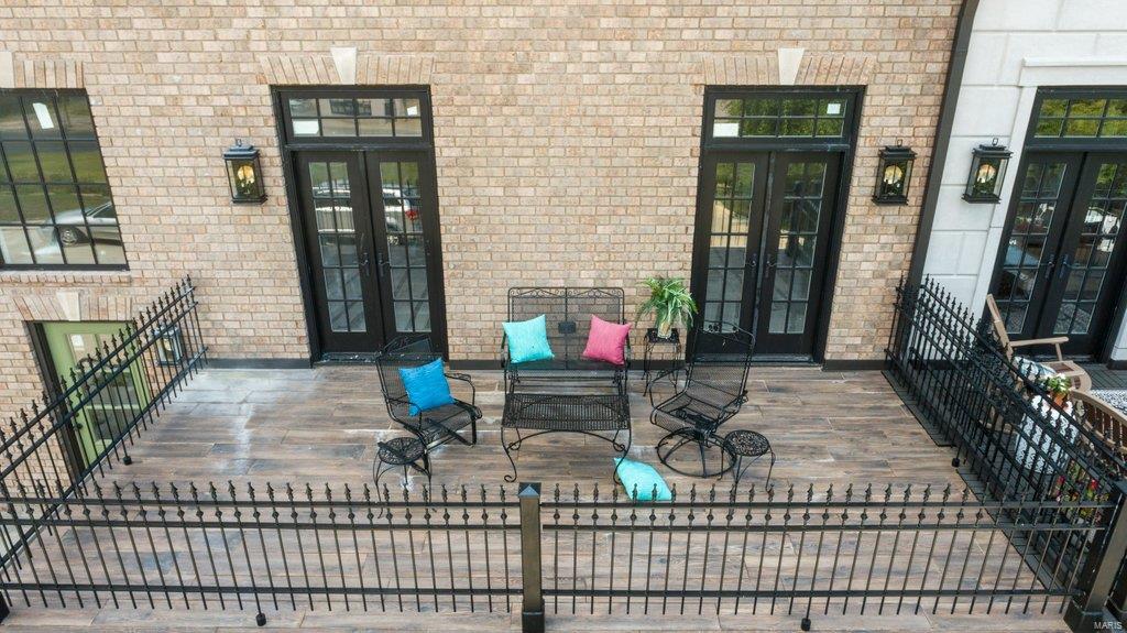 Homes for sale in Cape Girardeau, MO | 327 N Main St, Cape Girardeau, MO 63701 | MLS# MIS21047865