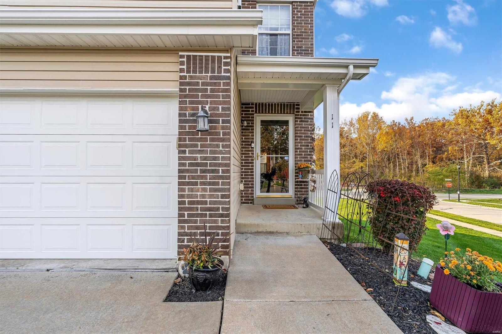 Homes for sale in O Fallon, MO | 11 Brushy Brook, O Fallon, MO 63366 | MLS# MIS21079899