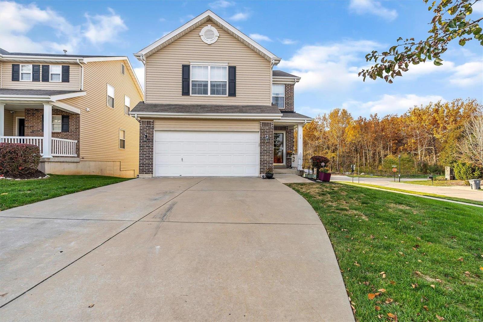 Homes for sale in O Fallon, MO | 11 Brushy Brook, O Fallon, MO 63366 | MLS# MIS21079899