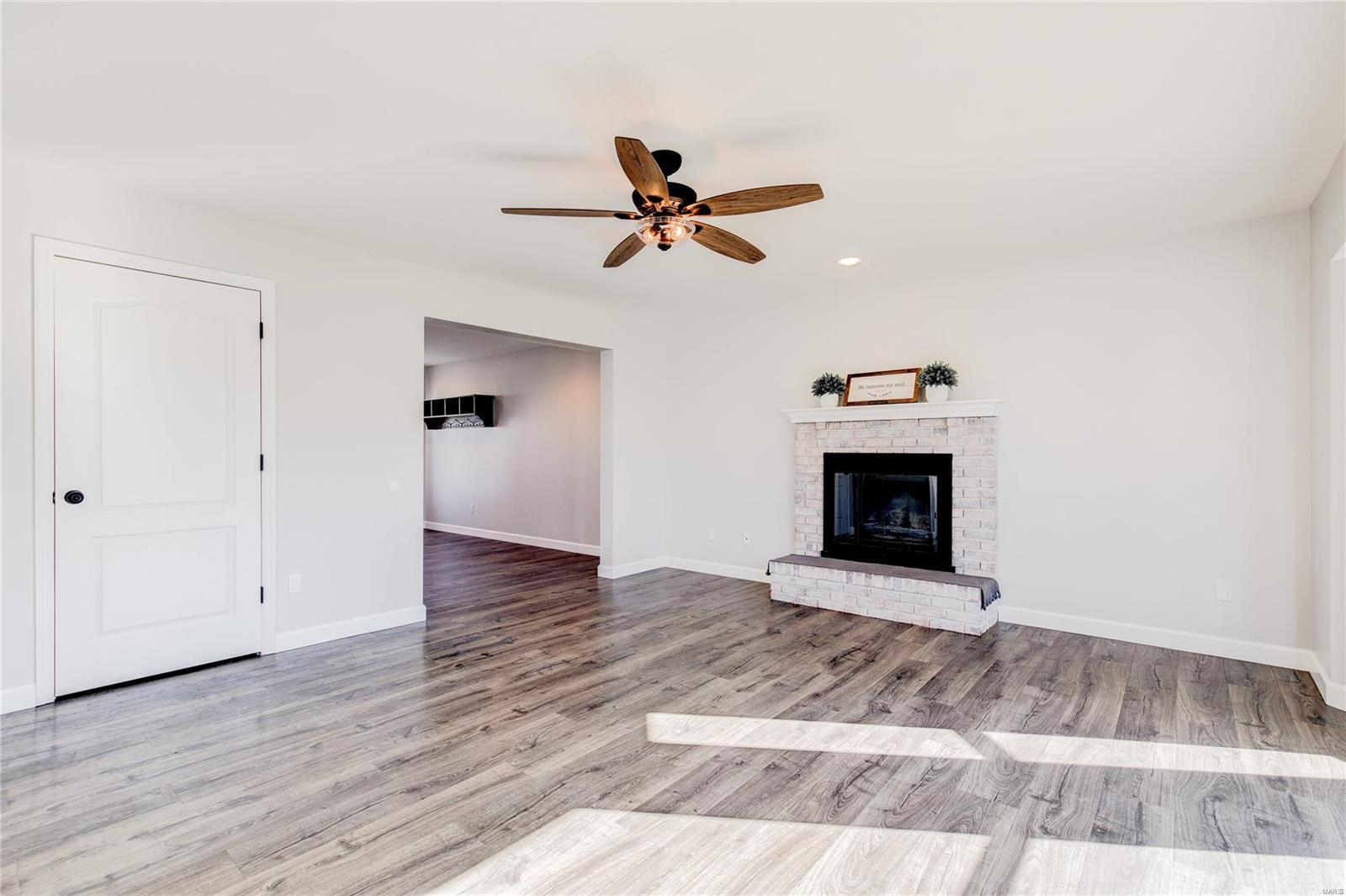 4th image of 48 Macey Lynne Ct, Saint Peters, MO 63376 | MLS# MIS22003627