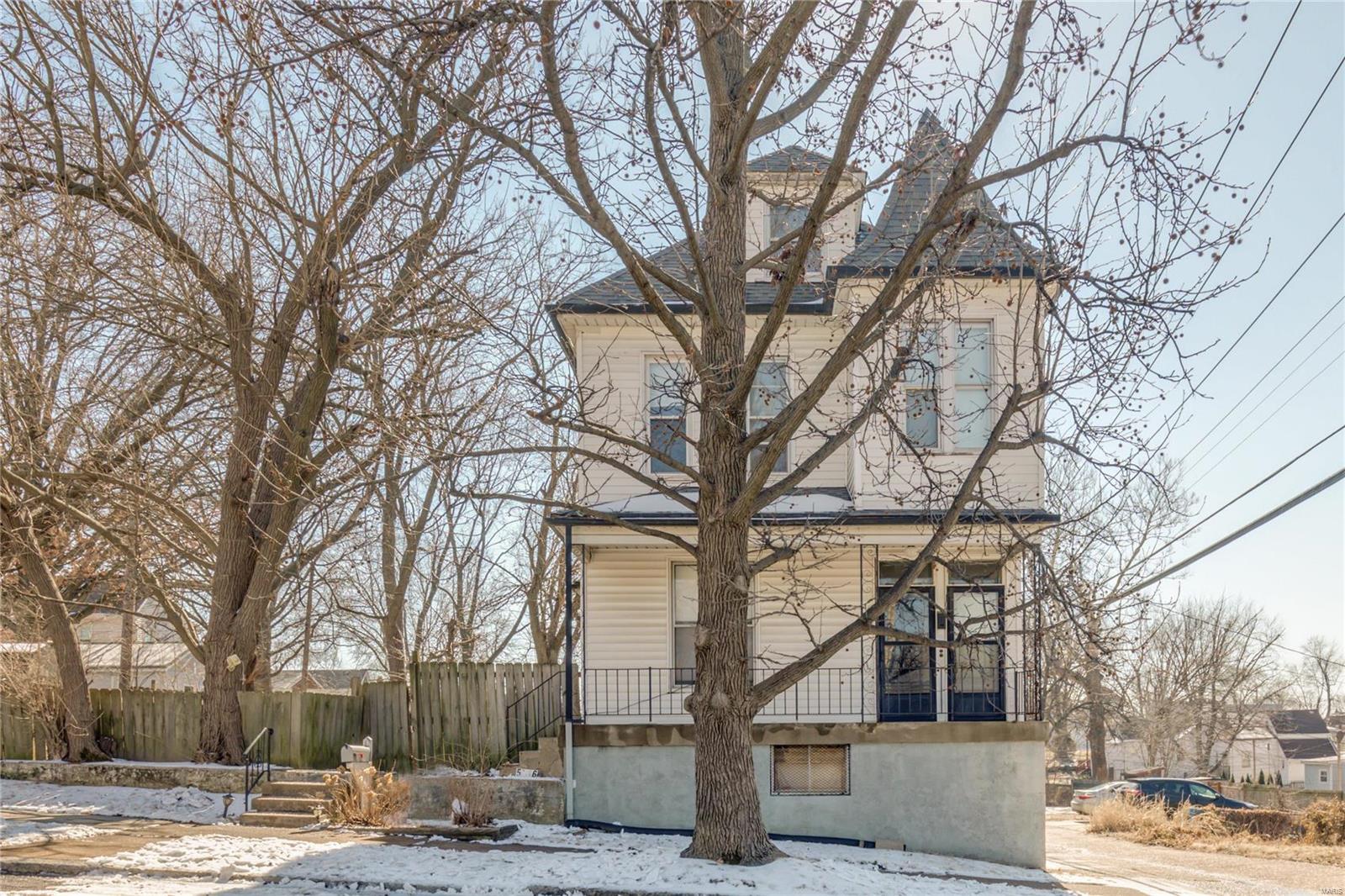 Homes for sale in Saint Louis, MO | 5816 Reber Pl, Saint Louis, MO 63139 | MLS# MIS22011896