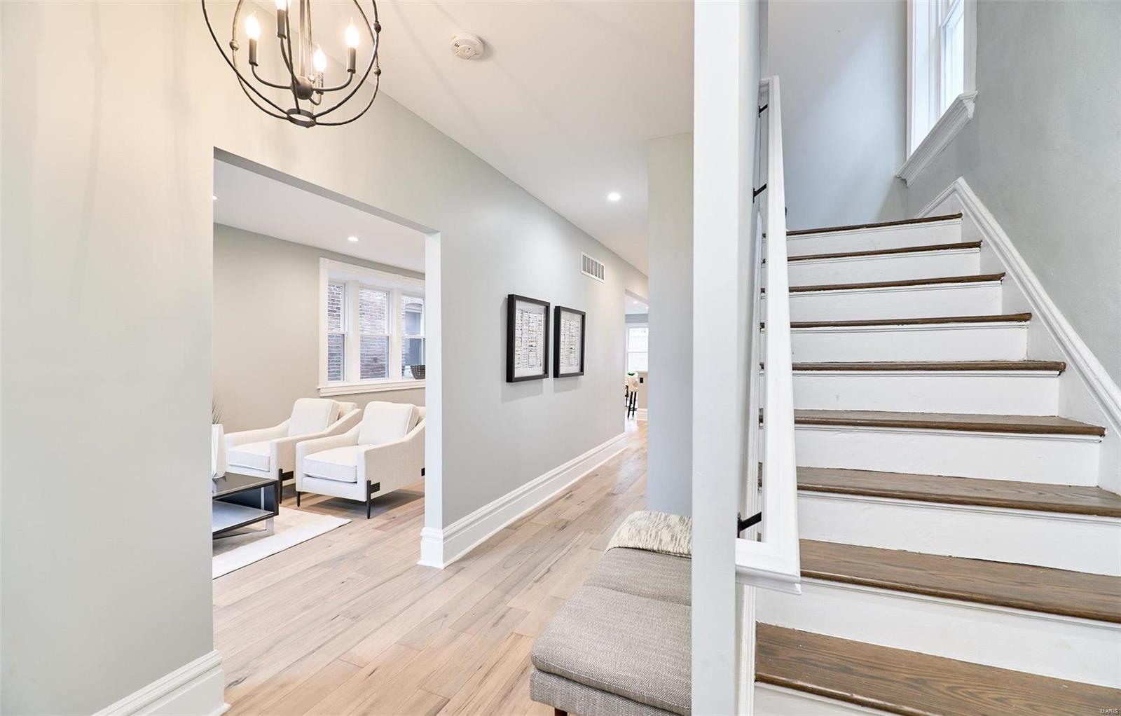 Homes for sale in St. Louis, MO | 5818 Westminster Pl, St. Louis, MO 63112 | MLS# MIS22015403