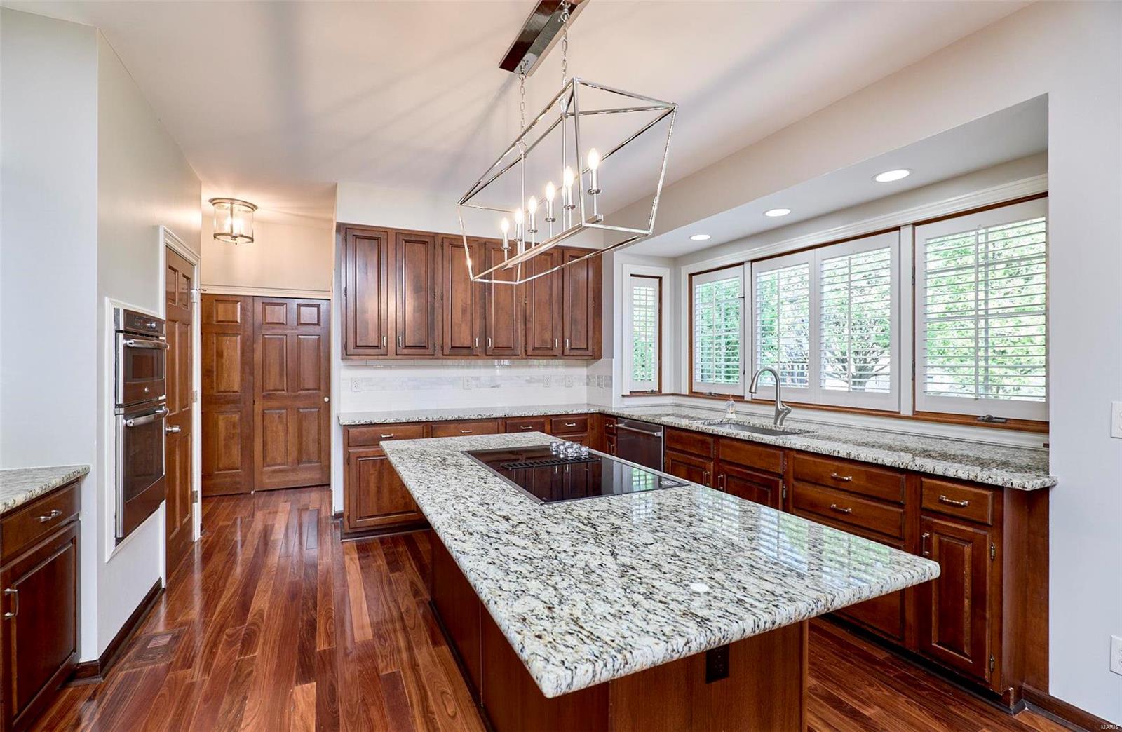 3rd image of 2700 Sunny Meadows Dr, Saint Charles, MO 63303 | MLS# MIS22021839