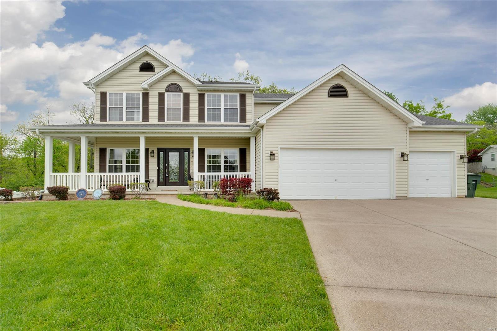 1st image of 3 Savannah Ct, Saint Peters, MO 63376 | MLS# MIS22027046