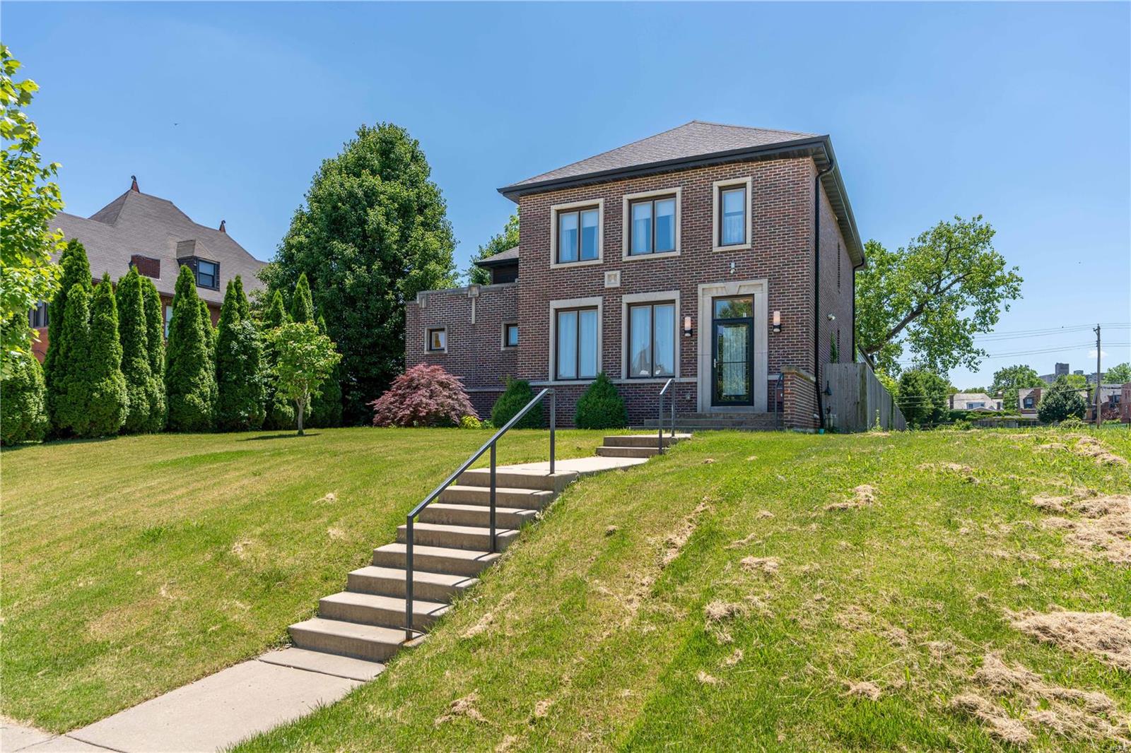 4th image of 4312 Washington Blvd, Saint Louis, MO 63108 | MLS# MIS22034410