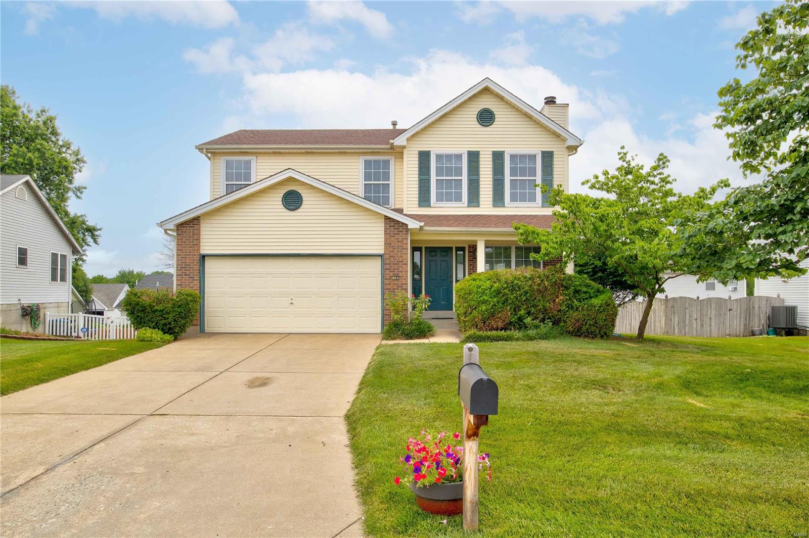 Homes for sale in Saint Peters, MO | 561 Prentice Dr, Saint Peters, MO 63376 | MLS# MIS22042436