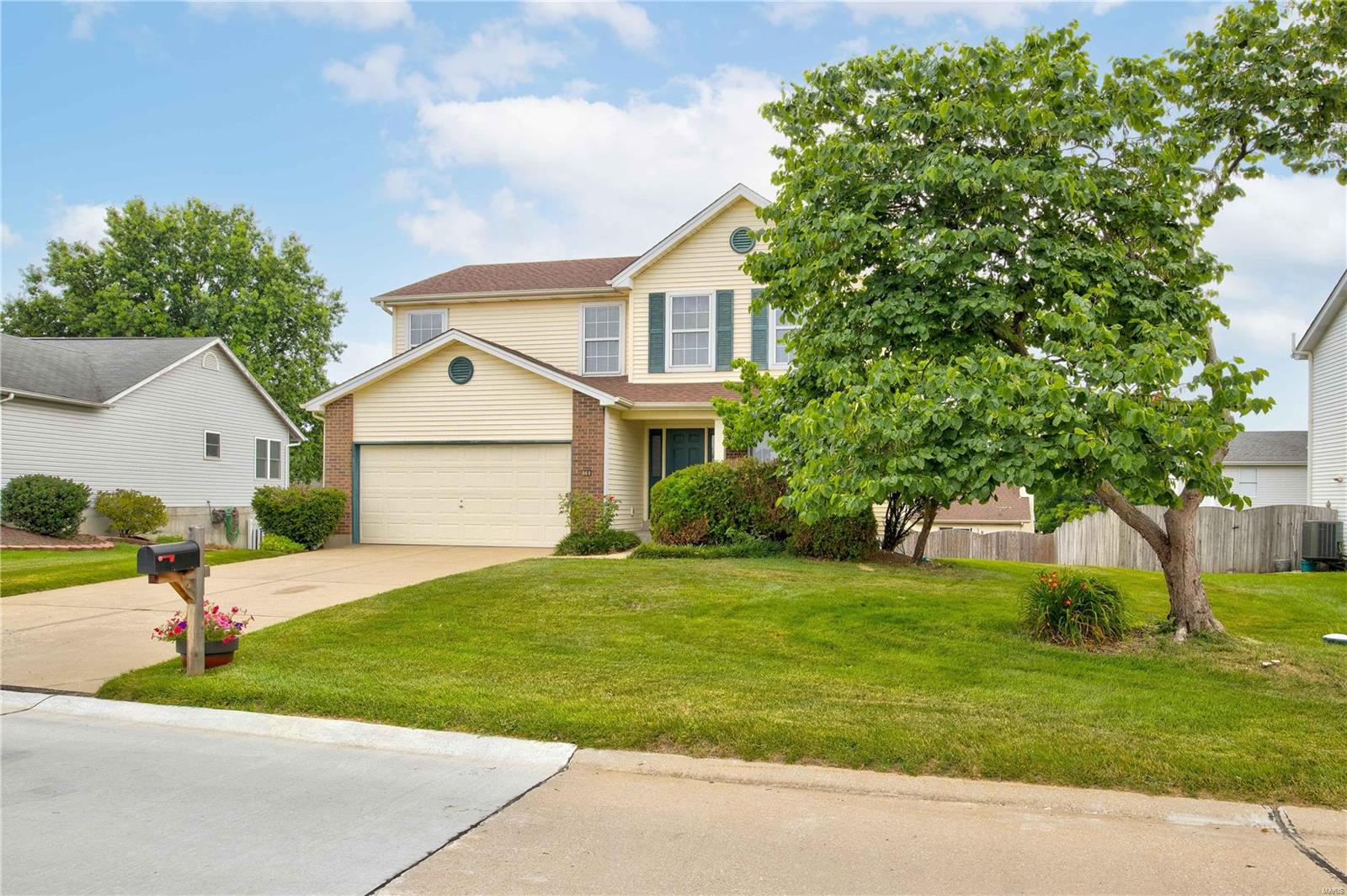Homes for sale in Saint Peters, MO | 561 Prentice Dr, Saint Peters, MO 63376 | MLS# MIS22042436
