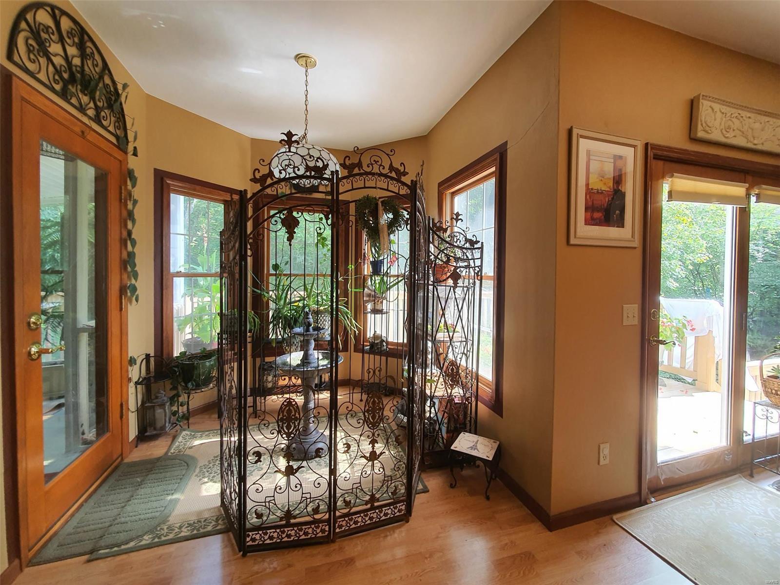 Homes for sale in Troy, IL | 112 Steven Dr, Troy, IL 62294 | MLS# MIS22058794