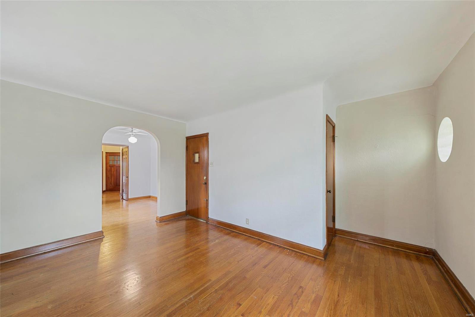 Homes for sale in Saint Louis, MO | 6614 Devonshire Ave, Saint Louis, MO 63109 | MLS# MIS22061727