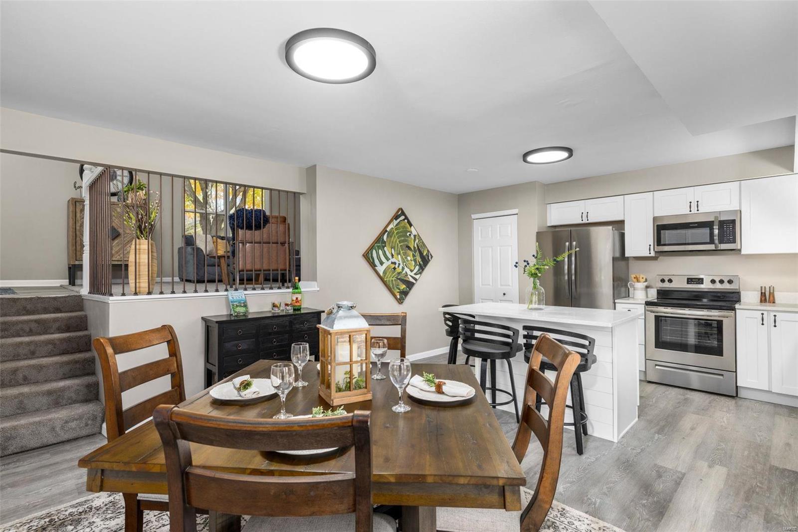 Homes for sale in Lake Saint Louis, MO | 680 Lakewood Dr, Lake Saint Louis, MO 63367 | MLS# MIS22068312