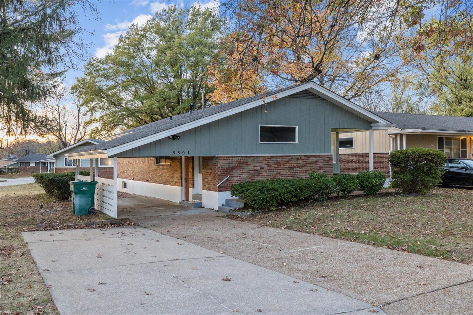 Homes for sale in Saint Louis, MO | 9801 Lawnview Dr, Saint Louis, MO 63136 | MLS# MIS22072772