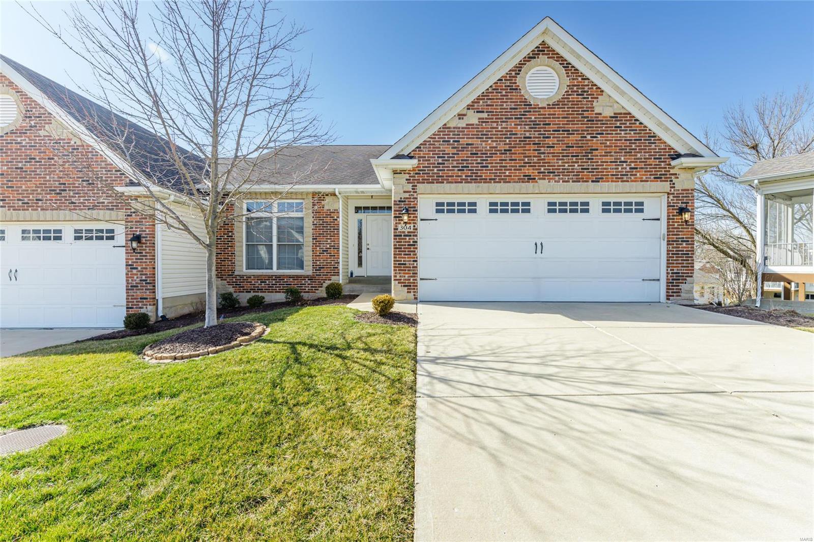 Homes for sale in Saint Charles, MO | 304 Gullane Dr, Saint Charles, MO 63301 | MLS# MIS23003219