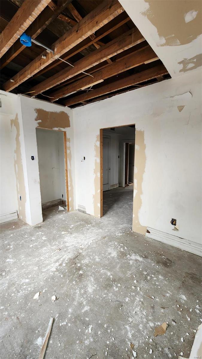 5th image of 3956 Pennsylvania Ave, Saint Louis, MO 63118 | MLS# MIS23004308