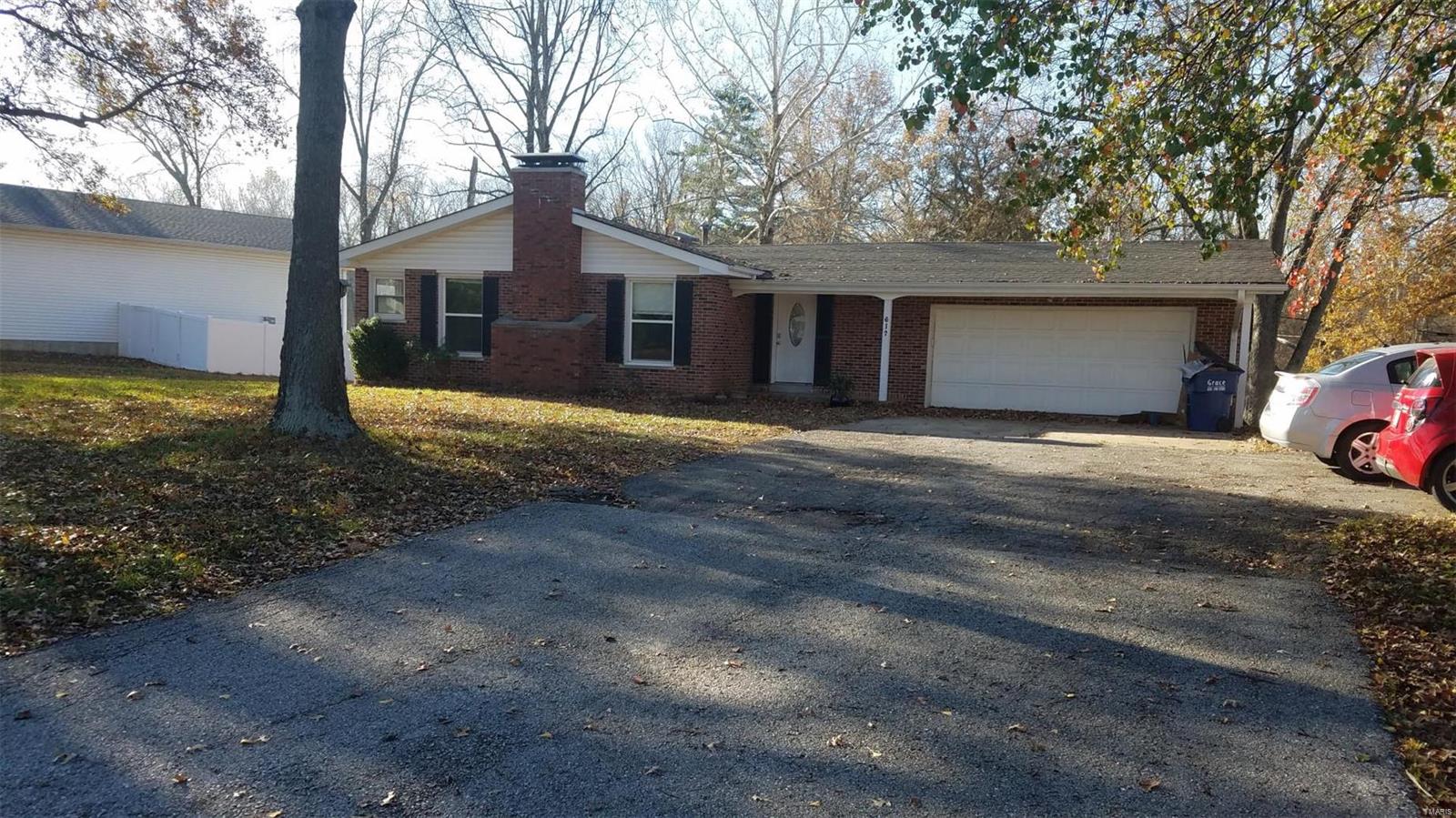 Homes for sale in O'fallon, MO | 612 Hwy P, O'fallon, MO 63366 | MLS# MIS23004801