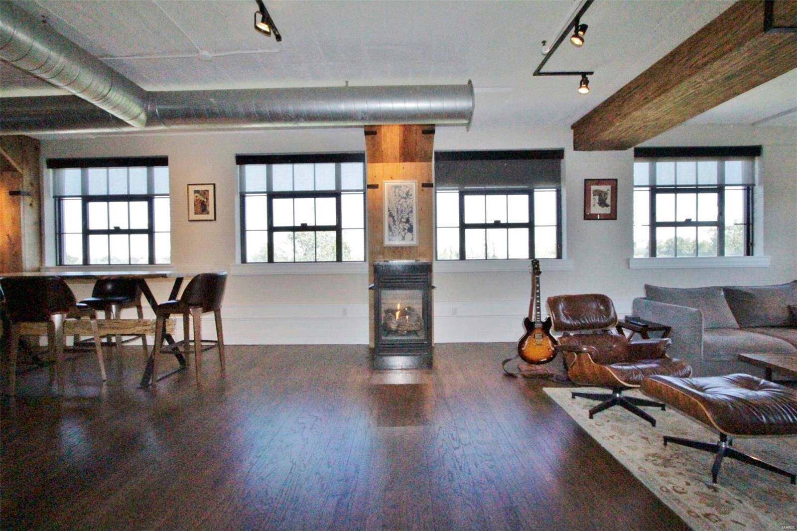 Homes for sale in Saint Louis, MO | 4901 Washington Blvd #5A, Saint Louis, MO 63108 | MLS# MIS23009610