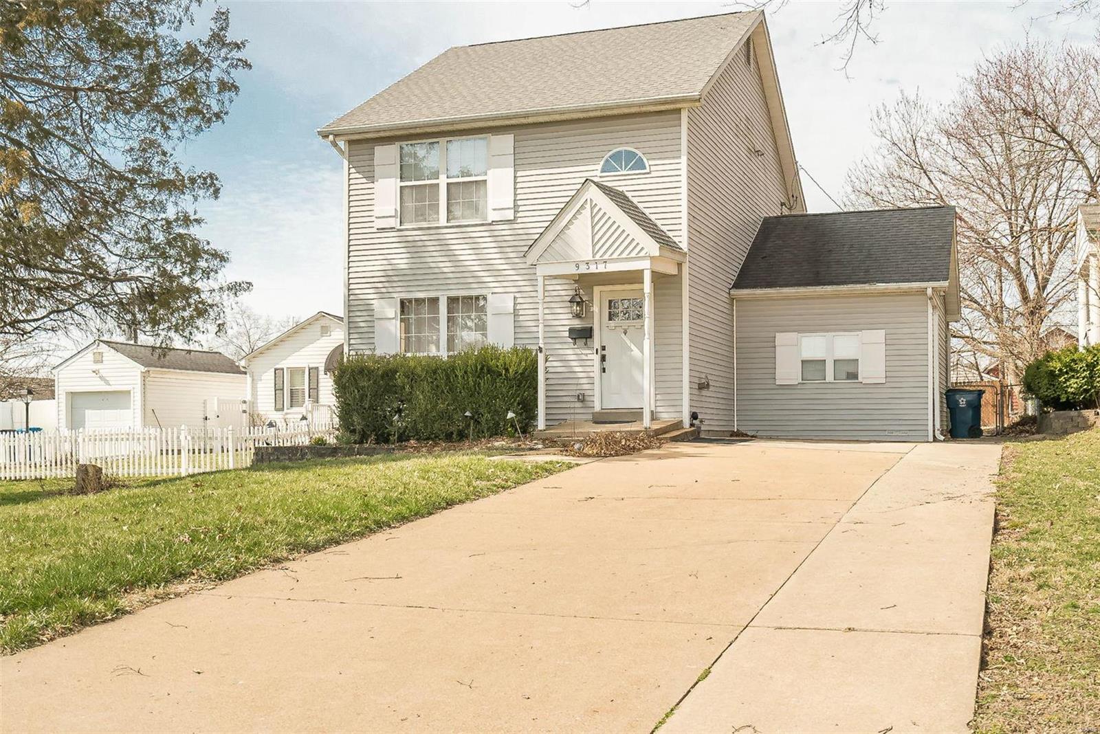 Homes for sale in Saint Louis, MO | 9317 Althea Ave, Saint Louis, MO 63123 | MLS# MIS23012365