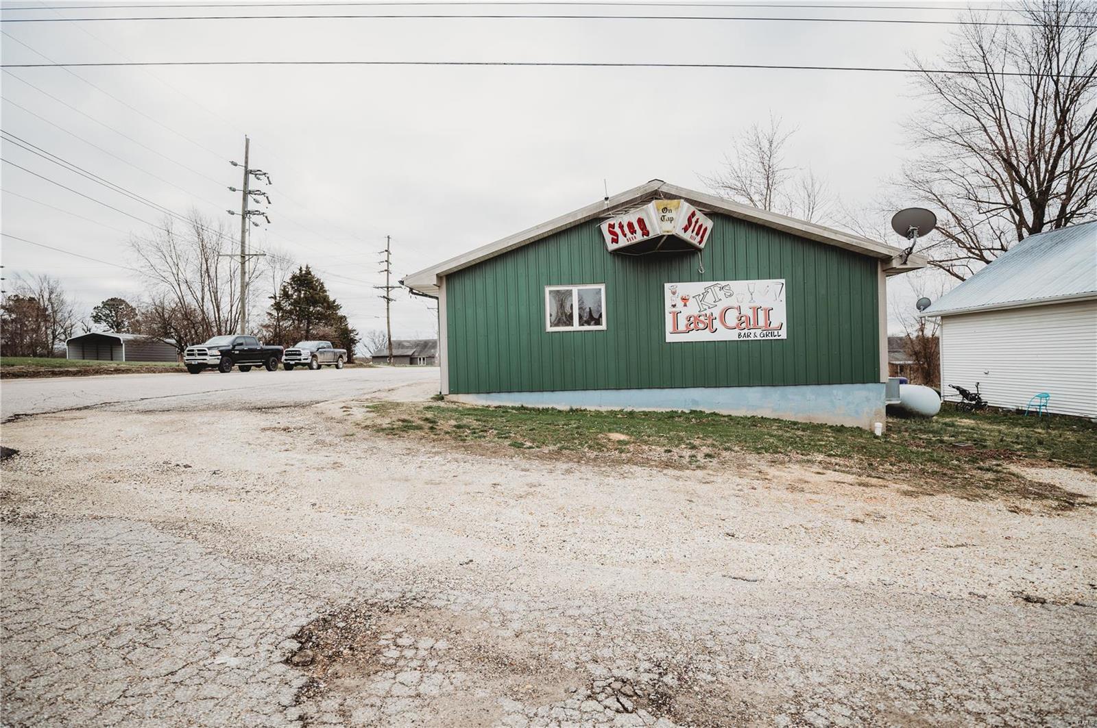 Photo 2 of Commercial Sale at 100 S Lyford St, Bland, MO 65014 | MLS# MIS23014217 | | Sold on 2023-08-04